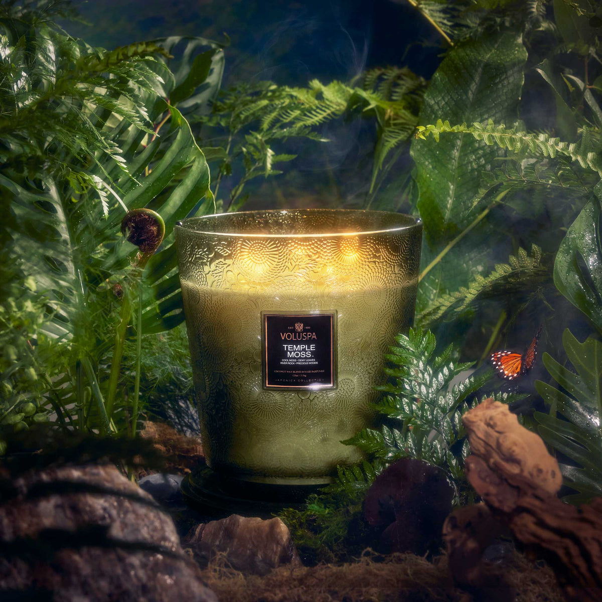 Temple Moss | 5 Wick Hearth Candle | VOLUSPA